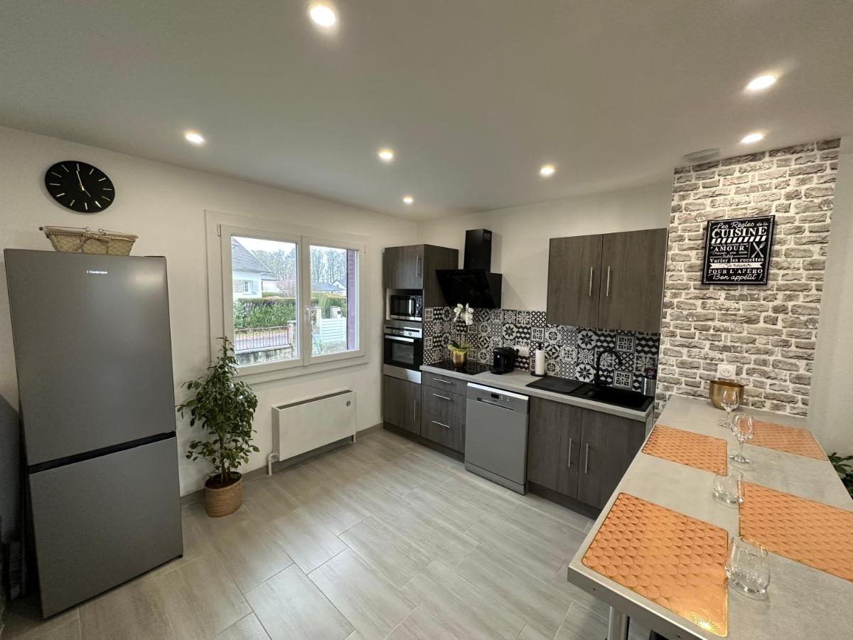 Agreable Maison Avec Jardin A Joinville Buitenkant foto